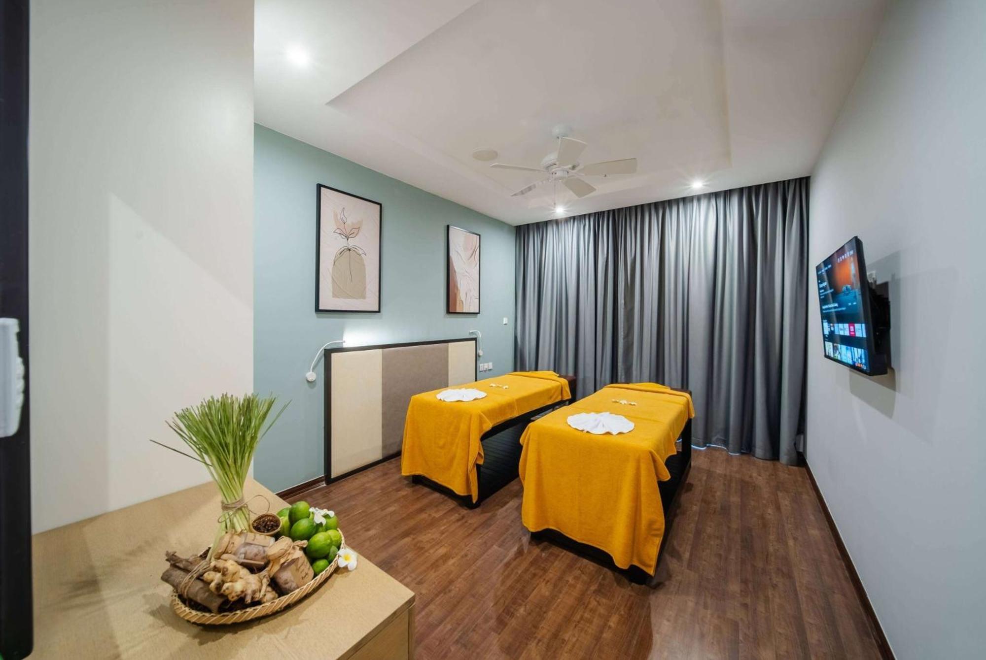 Wyndham Garden Grandworld Phu Quoc Hotell Exteriör bild